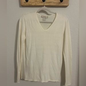 Ivory soft sweater, like new